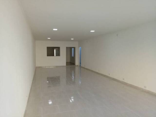 #P390 - Ponto Comercial para Locação em Eunápolis - BA - 2