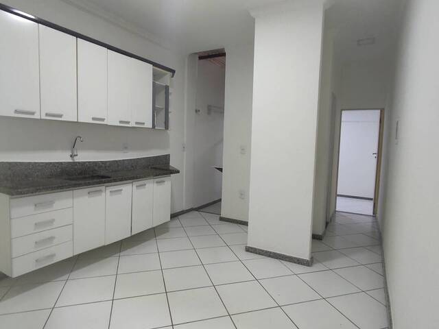 #4032 - Apartamento para Locação em Eunápolis - BA - 2
