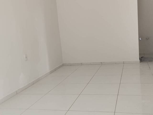 #P451 - Sala para Locação em Eunápolis - BA - 2