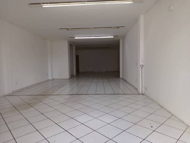 Ponto Comercial para Locação em Eunápolis - 2